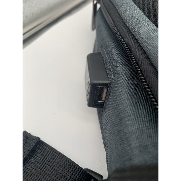 Duslang 17" Travel Laptop Backpack Water Resistant Phone USB Charger Anti-Theft - Picture 3 of 9